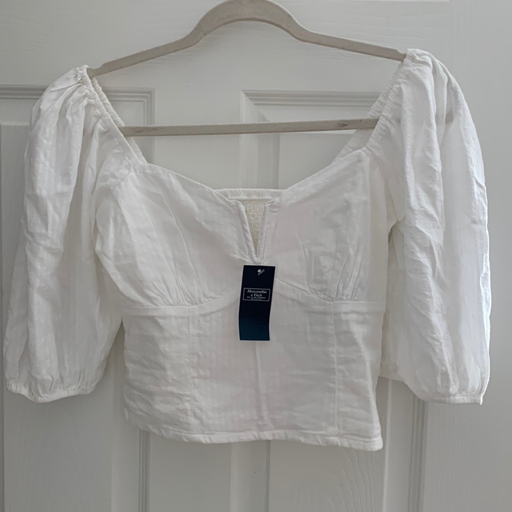 White linen crop